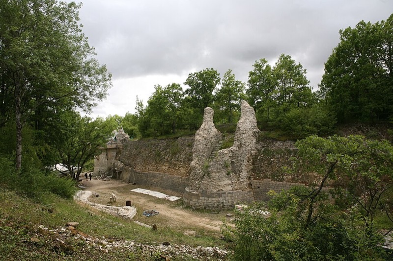 Vieux Château de Noyers-sur-Serein
